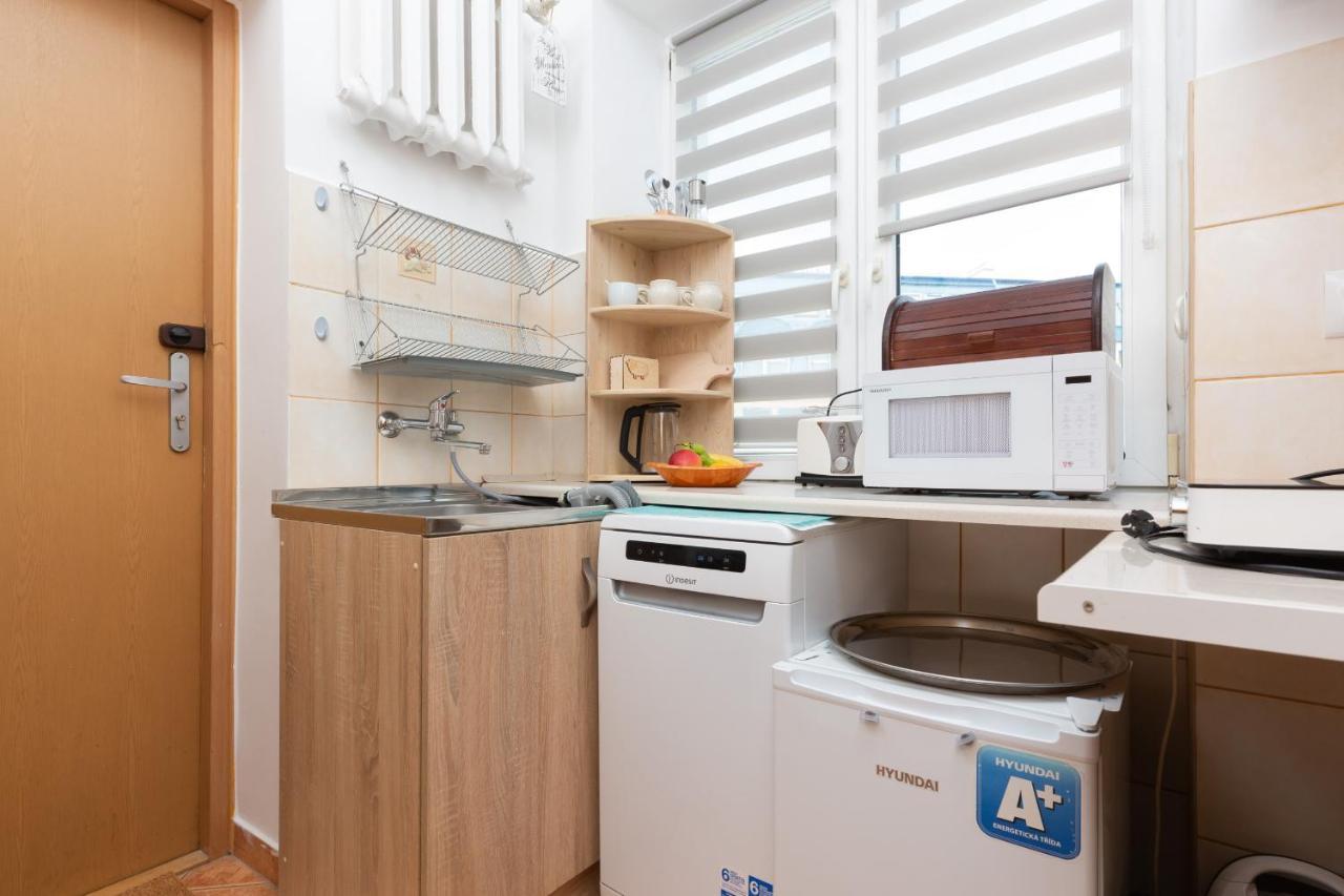 Metro Politechnika Studio Konstytucji By Renters Lägenhet Warszawa Exteriör bild